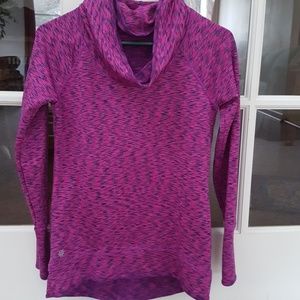 Athleta Pull over shirt